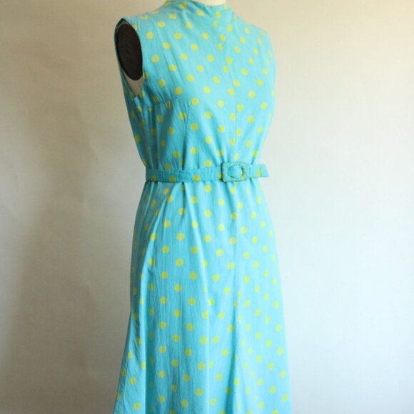 Vintage 1960s Dress with Belt, Blue with Yellow Polka Dots, Summer - Picture 5 of 10